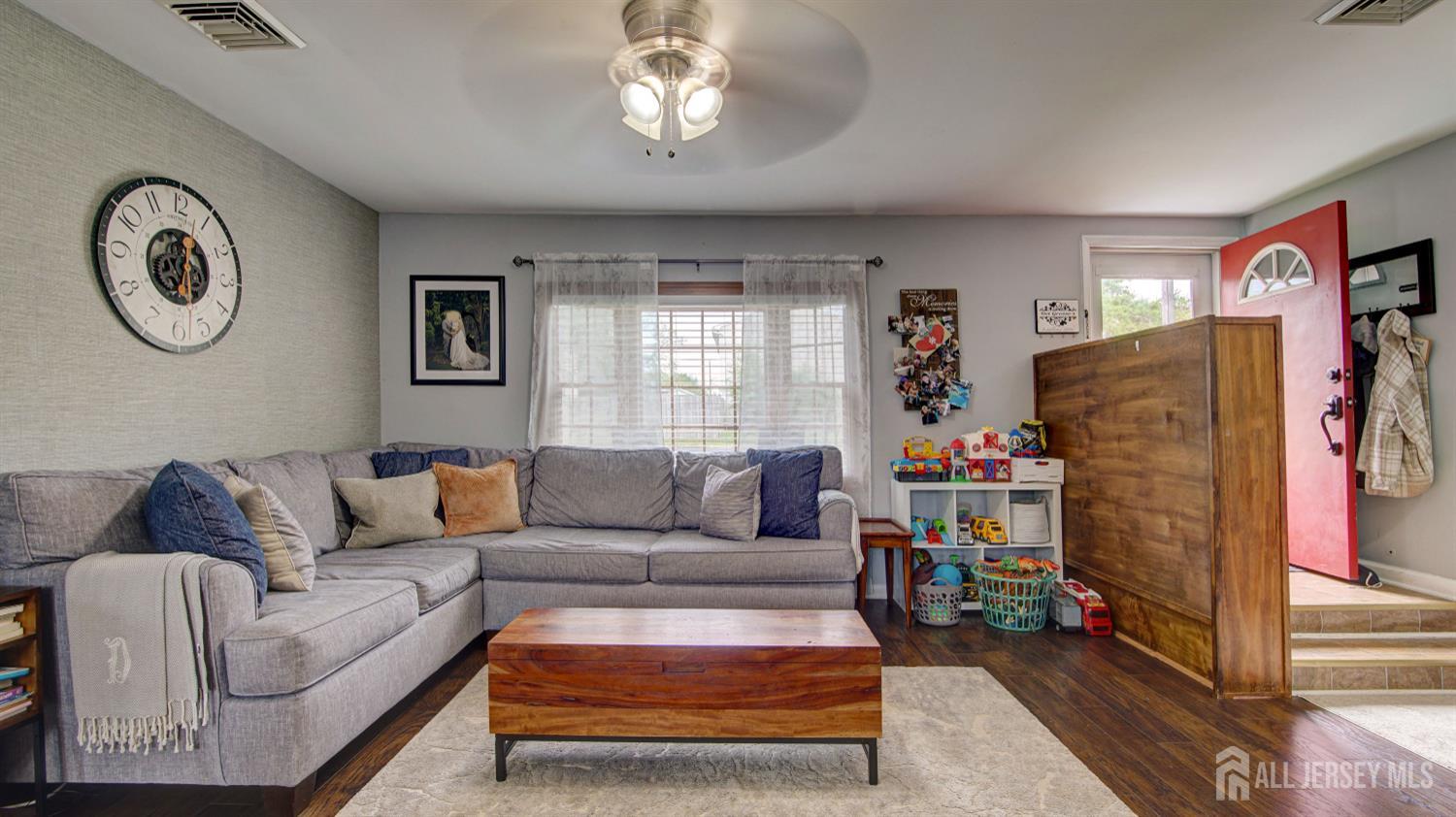 27 Carlton Avenue, Monroe NJ 08831 - View 5
