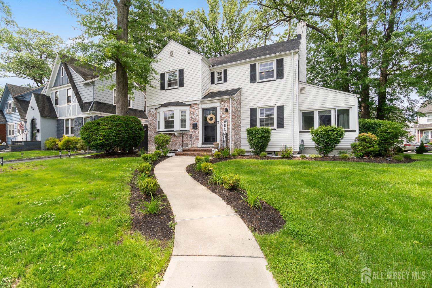 575 E Grant Avenue E, Roselle Park NJ 07204 - View 2