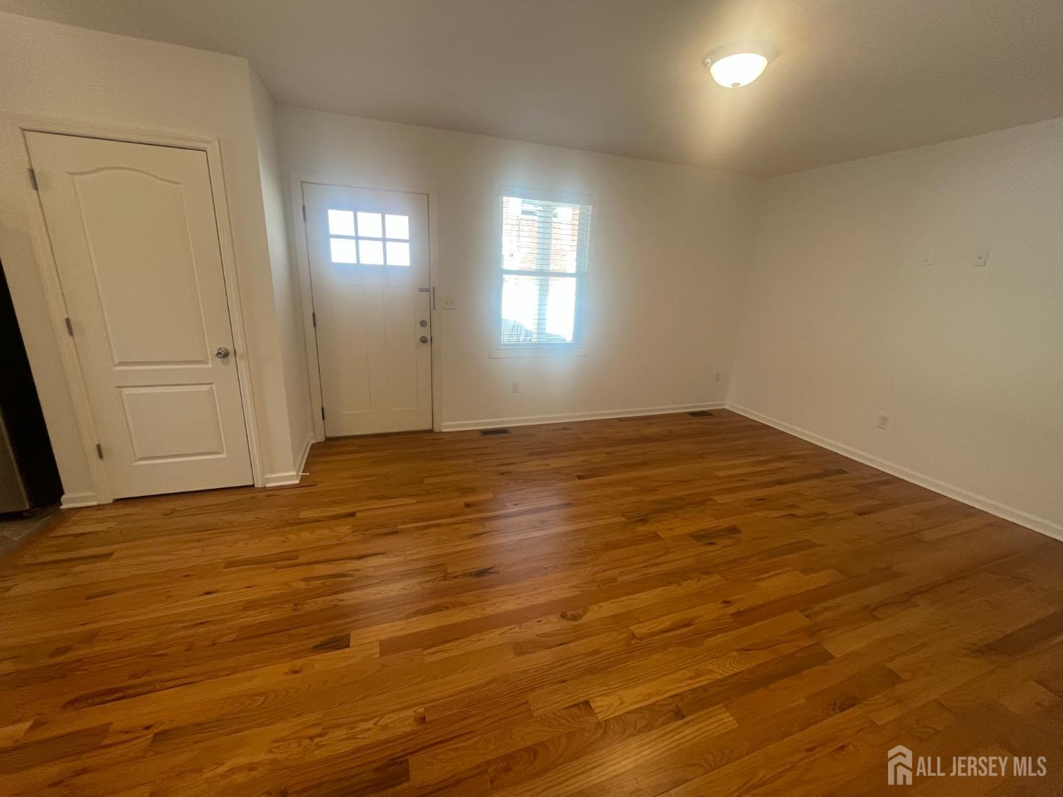 16 E Kupsch Street # B, Sayreville NJ 08872 - View 4