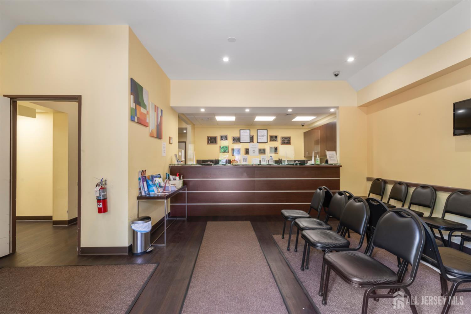 385 State Route 18 Highway, East Brunswick NJ 08816 - View 5