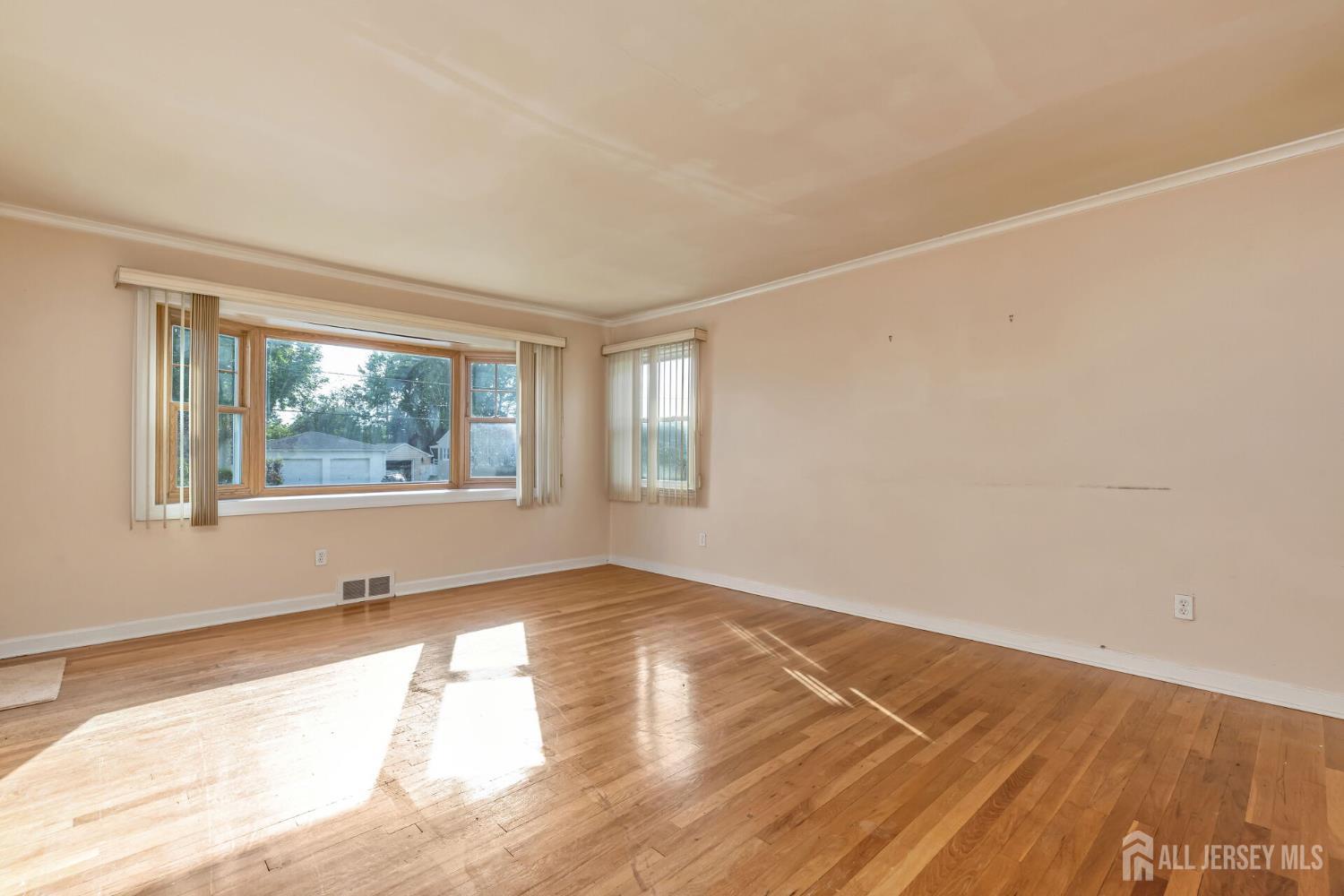 2347 Linden Avenue, South Plainfield NJ 07080 - View 3