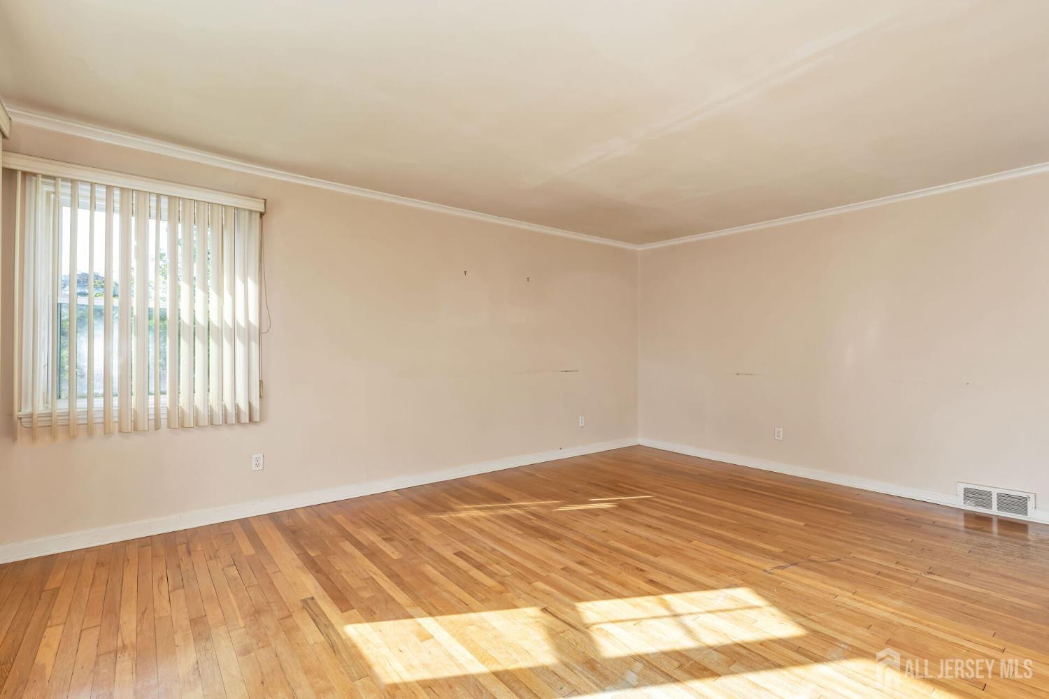 2347 Linden Avenue, South Plainfield NJ 07080 - View 2