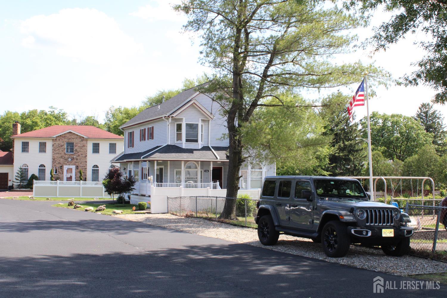 156 WASHINGTON Road, Sayreville NJ 08872 - View 2