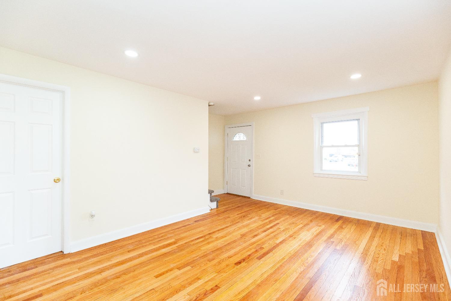 78 Koyen Street, Fords NJ 08863 - View 5