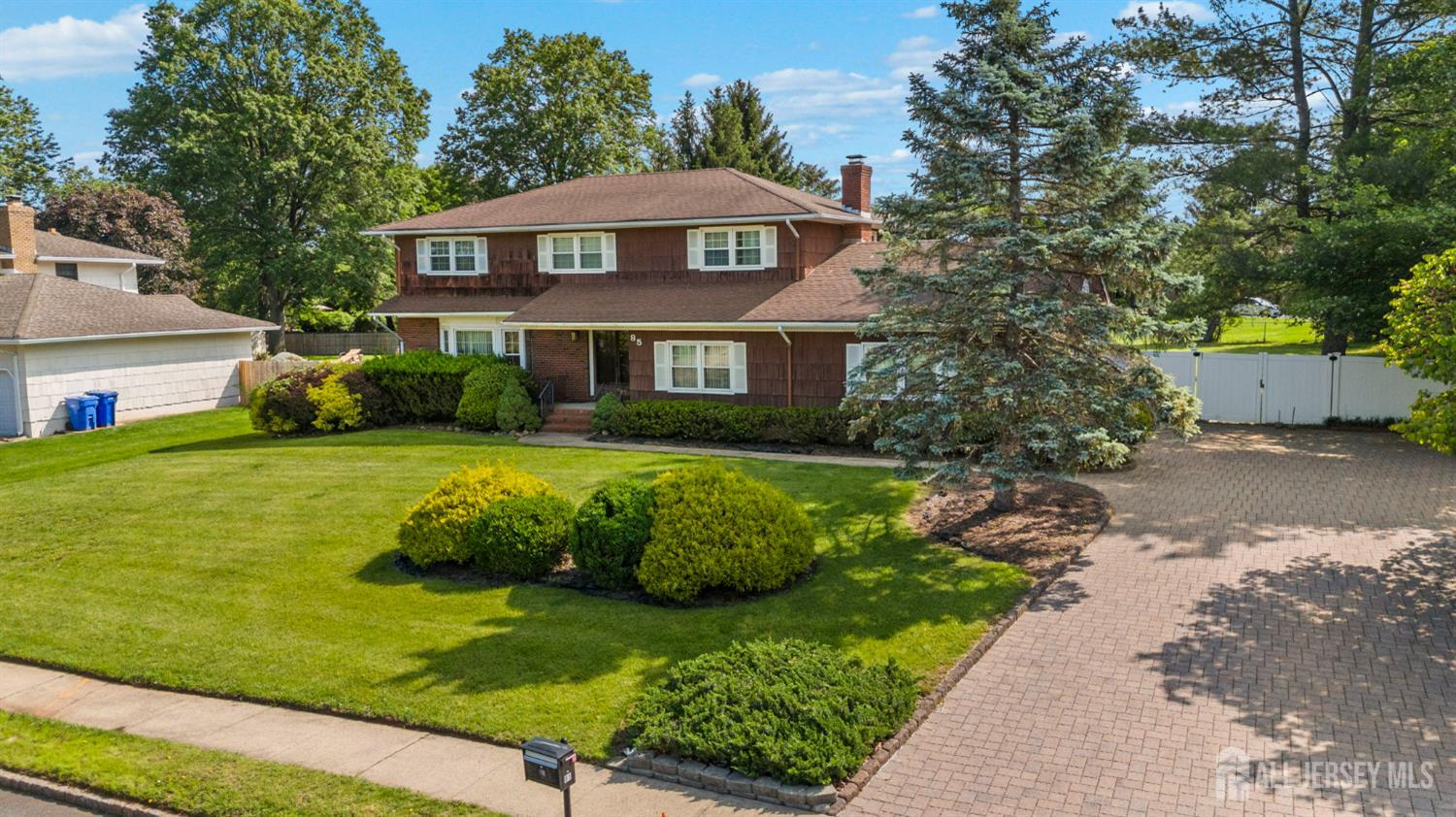 85 Hidden Lake Drive, North Brunswick NJ 08902 - View 3