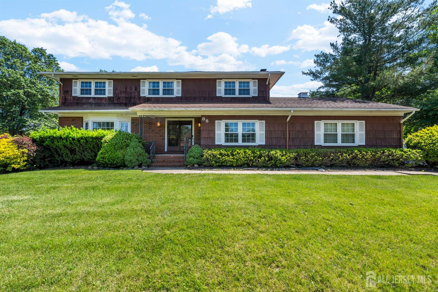 85 Hidden Lake Drive, North Brunswick NJ 08902 - View 4
