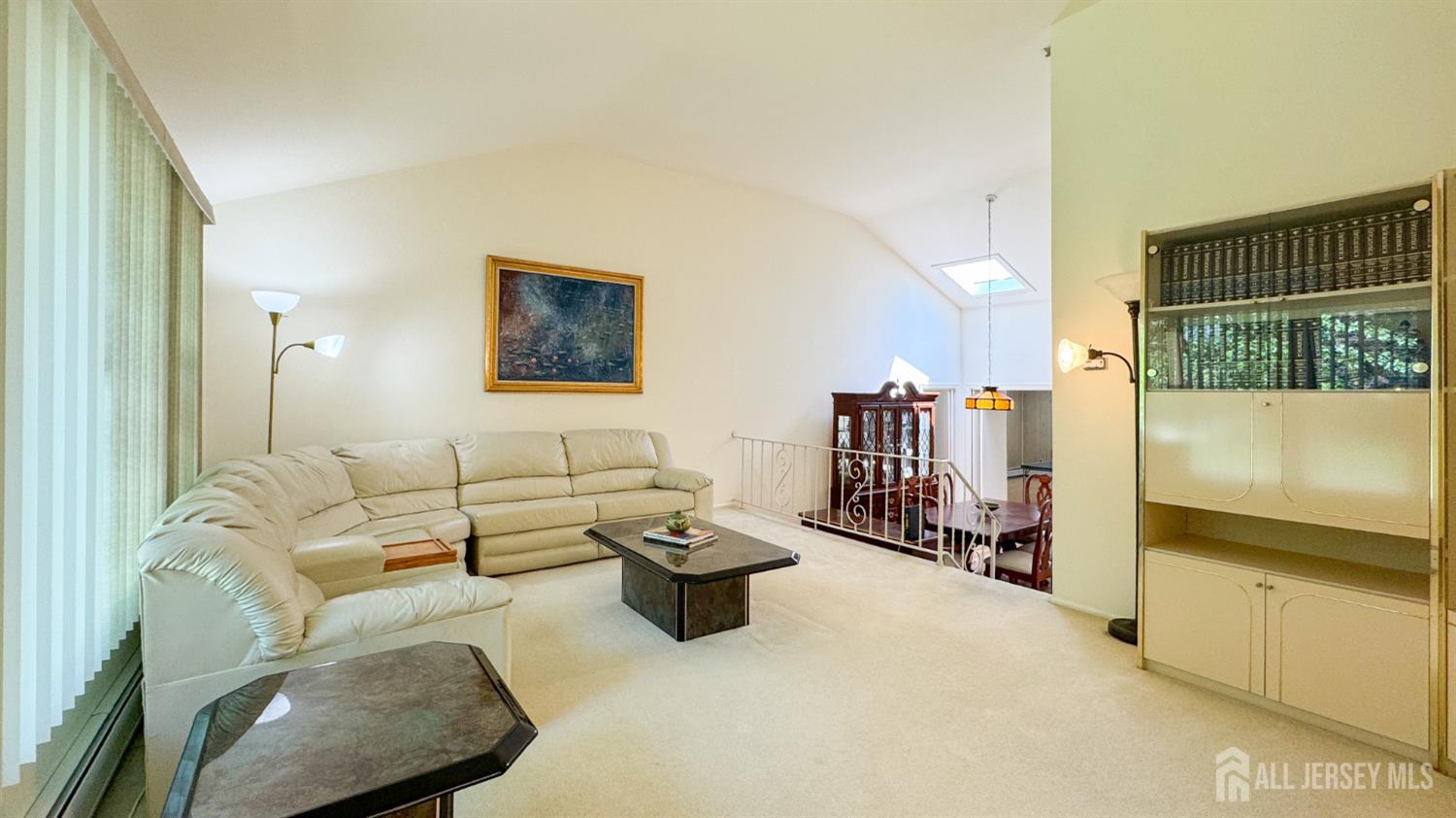 25 Sherwood Road, Edison NJ 08820 - View 4