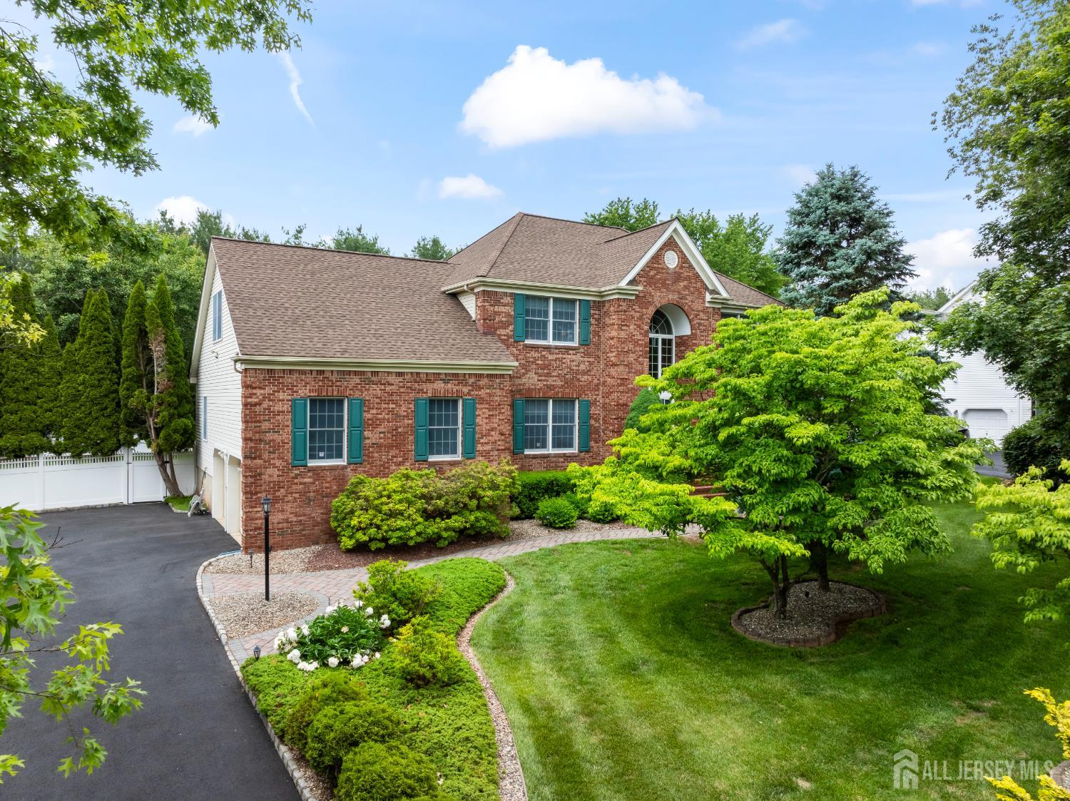 18 Stout Drive, Hillsborough NJ 08844 - View 2