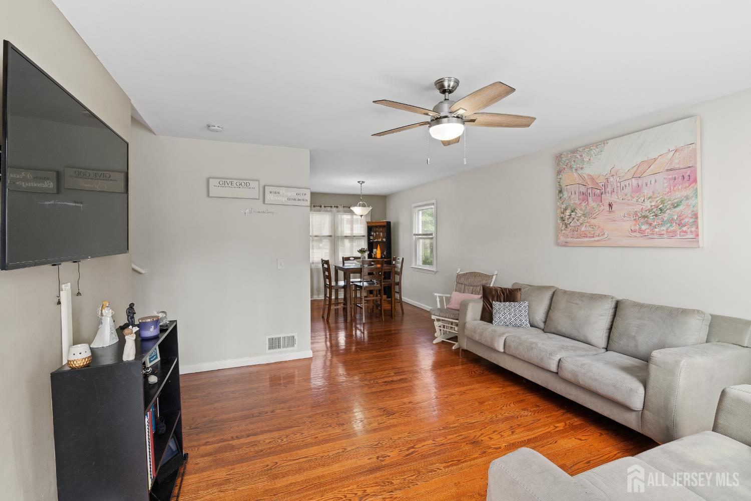 315 D Street, Middlesex NJ 08846 - View 4