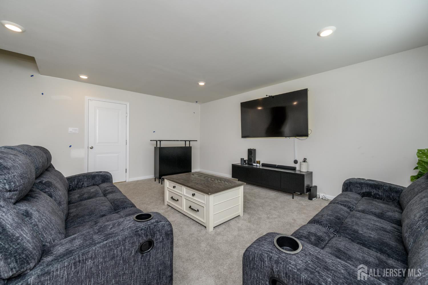 4 Wembley Way, Tinton Falls NJ 07753 - View 5