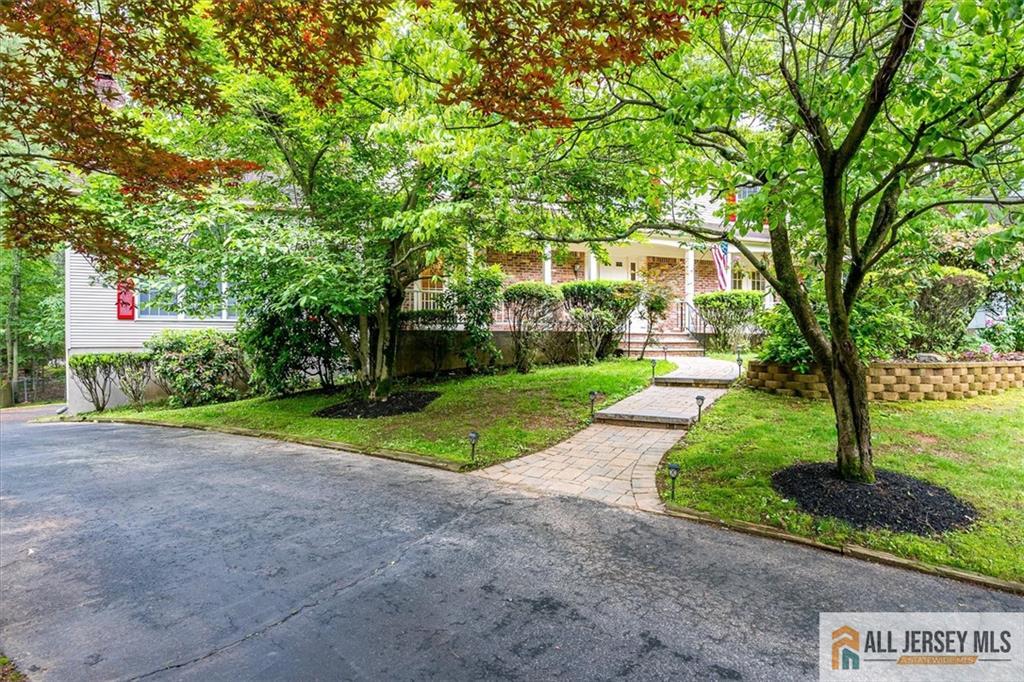 8 Silver Birch Court, South Brunswick NJ 08852 - View 5