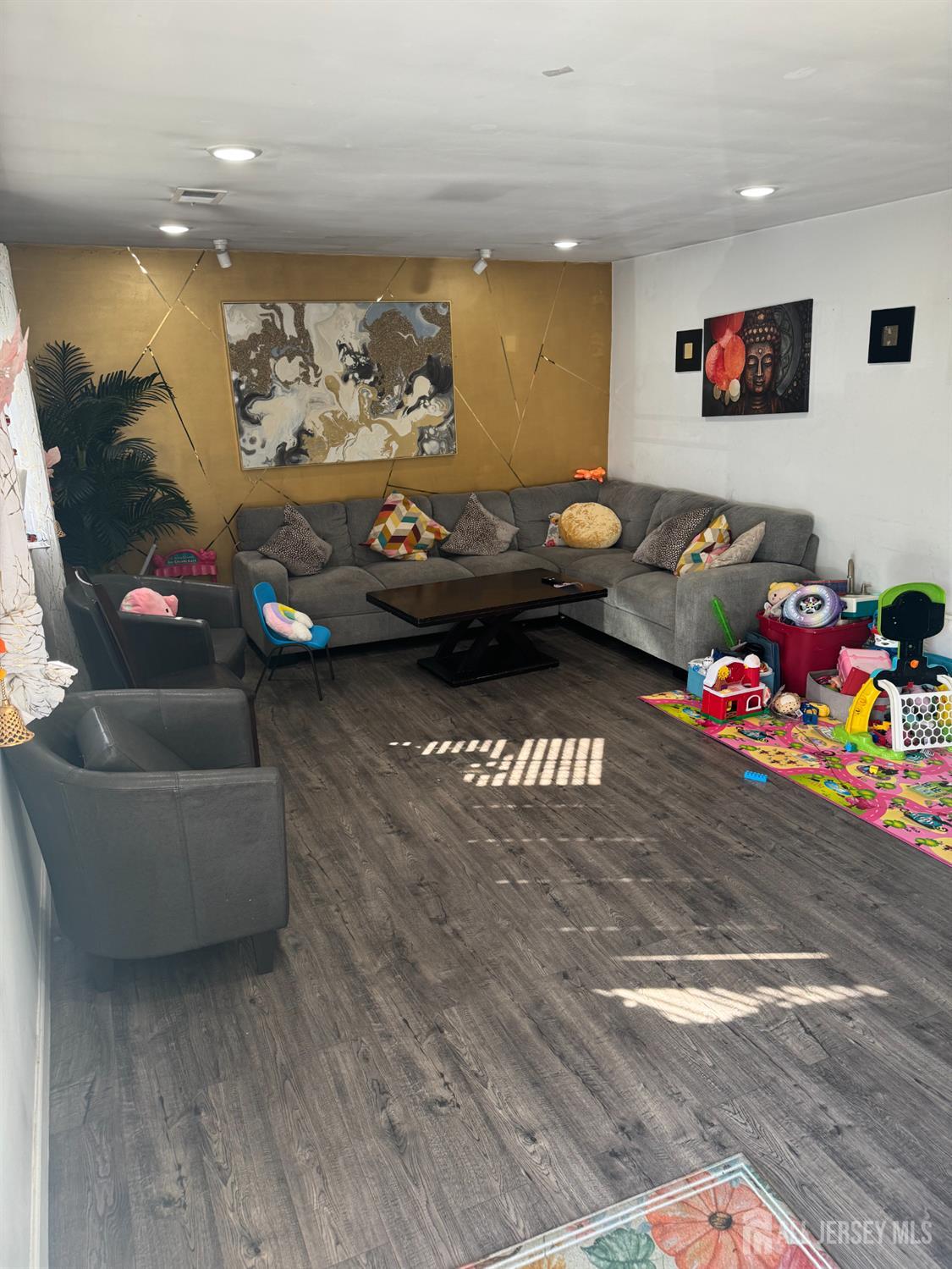 17 Raleigh Road, Edison NJ 08817 - View 3