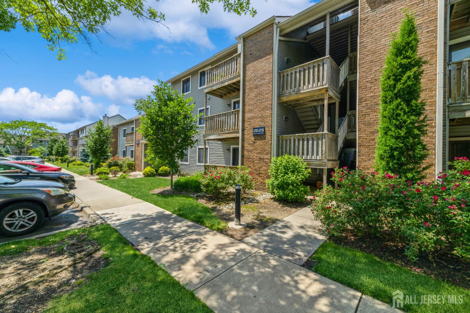 5208 Ravens Crest Drive, Plainsboro NJ 08536 - View 3