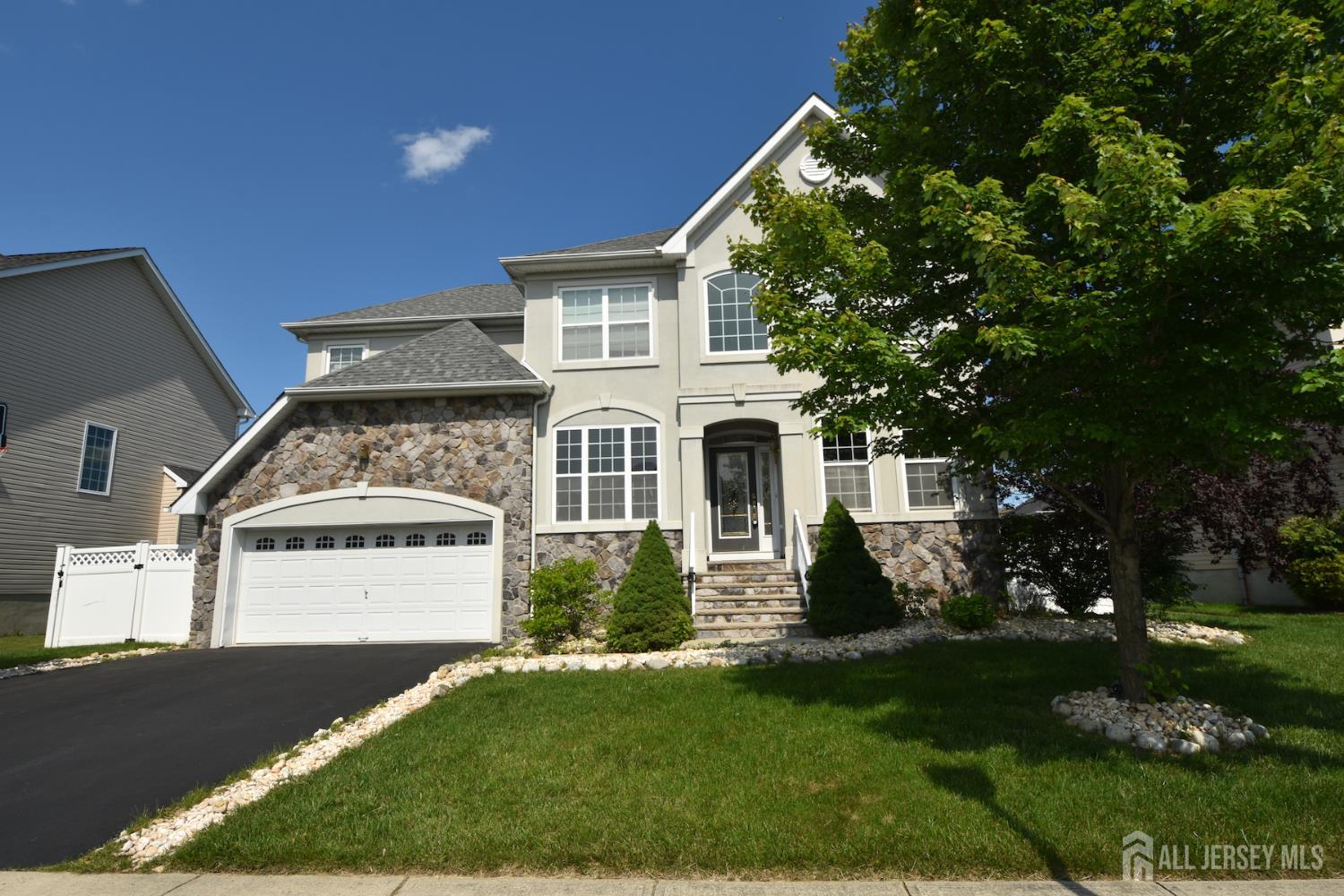 3 Maxwell Road, Monroe NJ 08831 - View 2