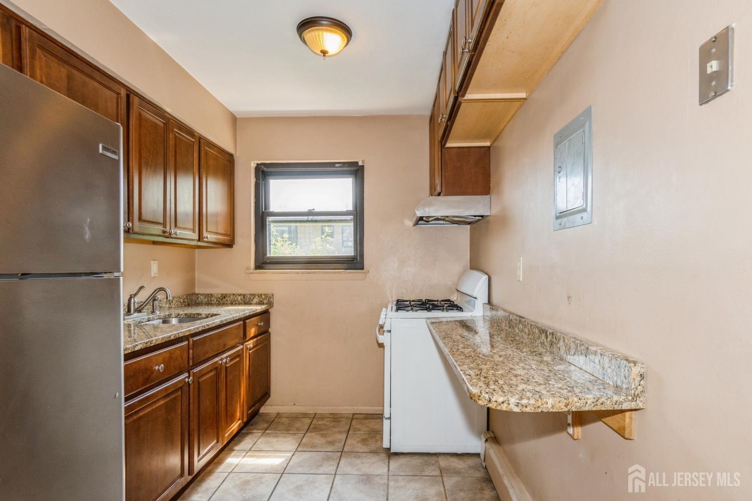 401 Us Highway 22 Road, North Plainfield NJ 07060 - View 4