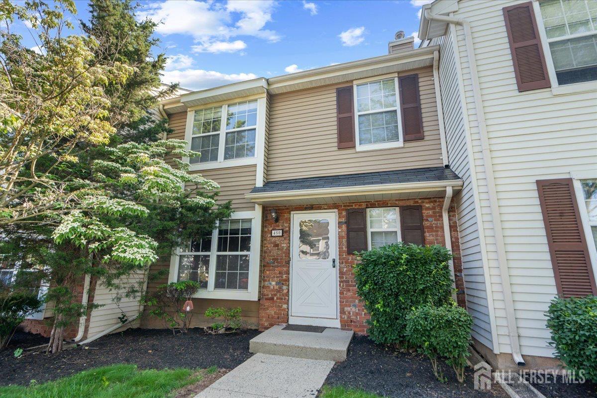 450 Saint Giles Court, Franklin Twsp NJ 08873 - View 4