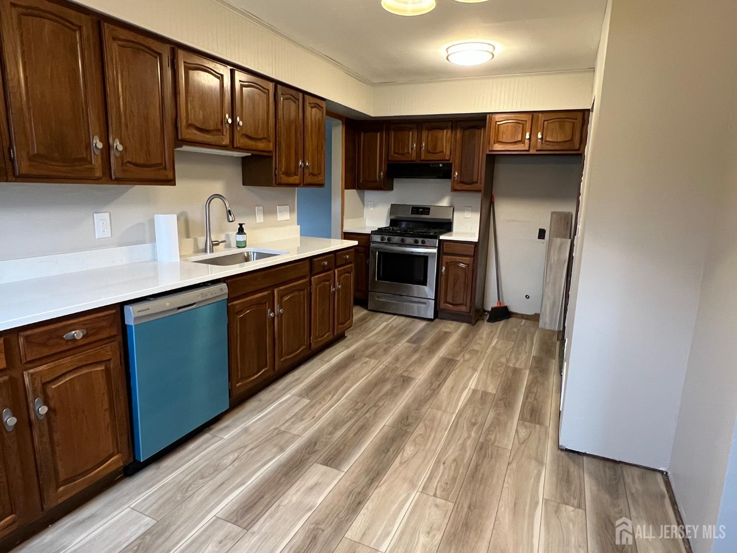 55 Murdock Street, Fords NJ 08863 - View 3
