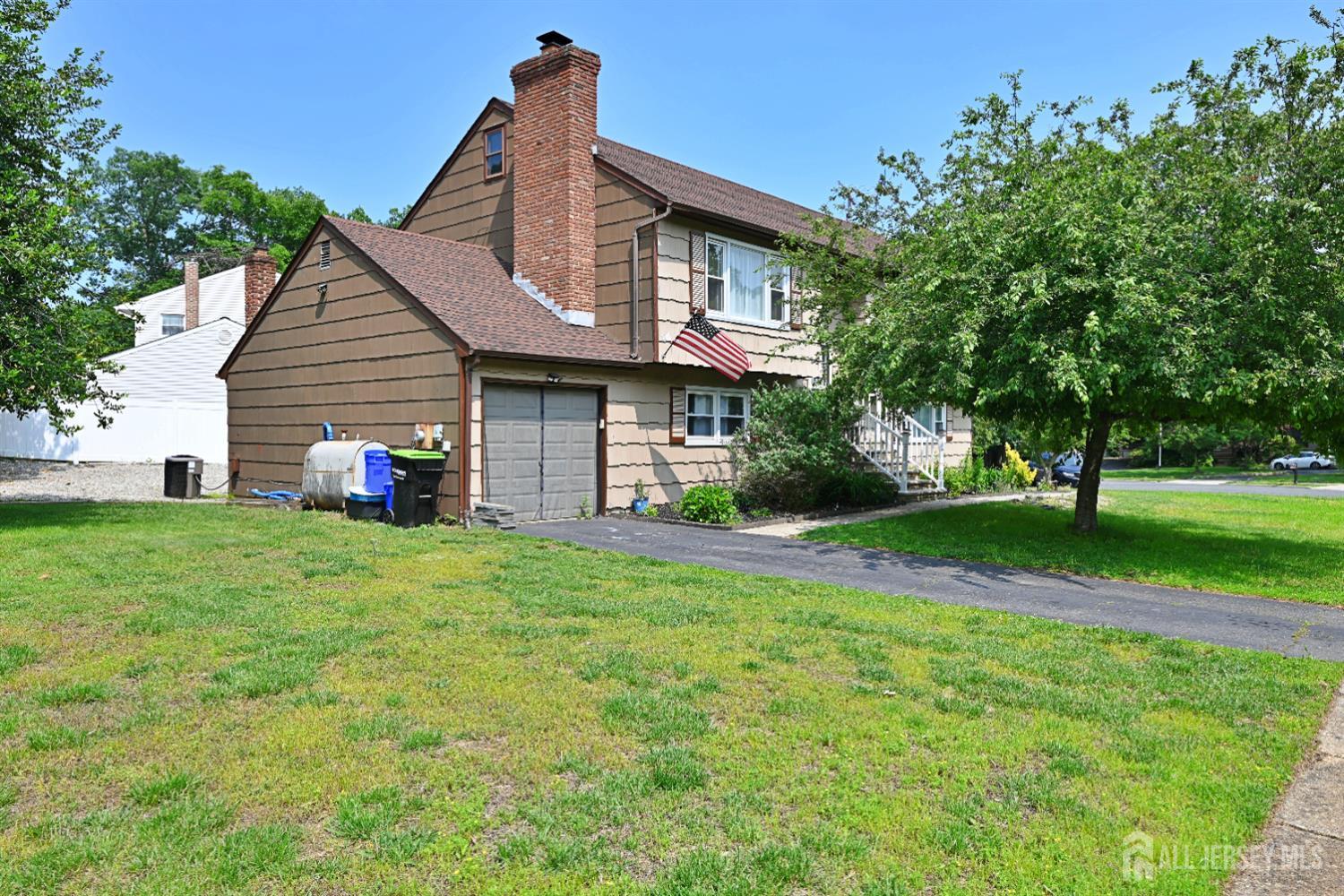8 Michelle Avenue, Old Bridge NJ 08879 - View 3
