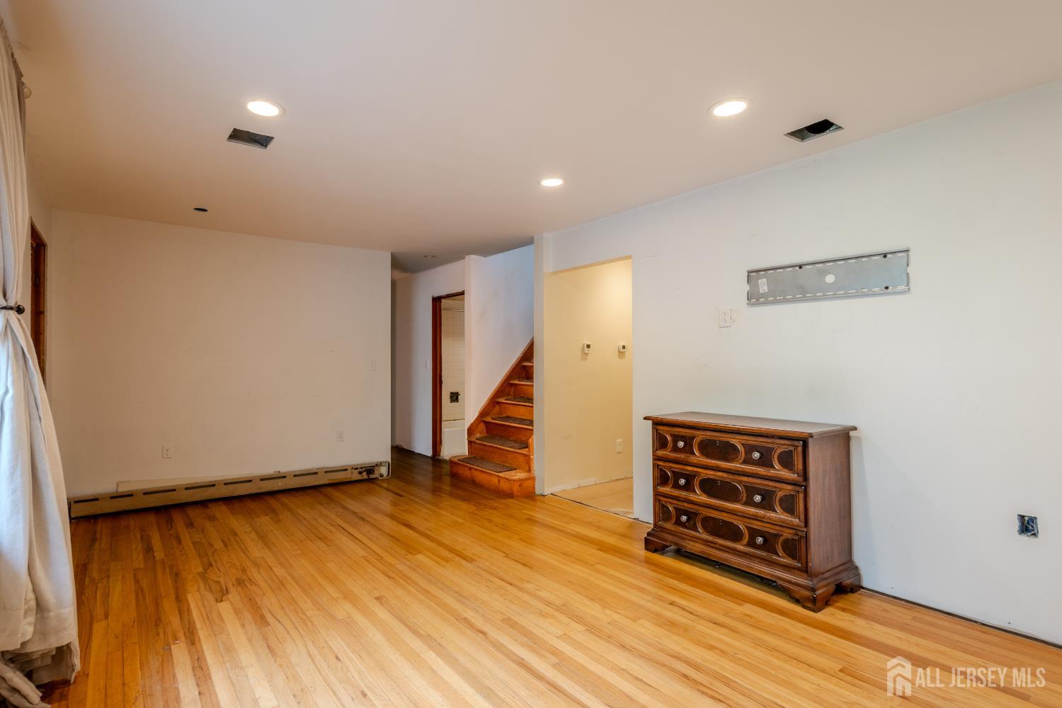 170 Jordon Road, Colonia NJ 07067 - View 5