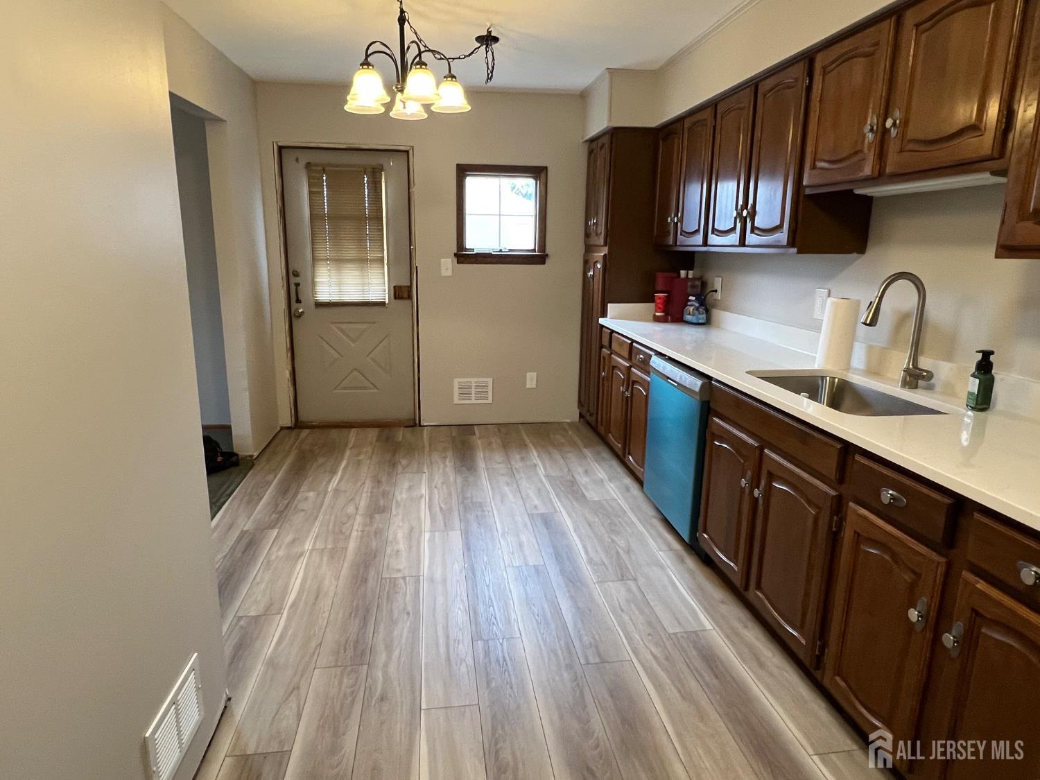 55 Murdock Street, Fords NJ 08863 - View 4