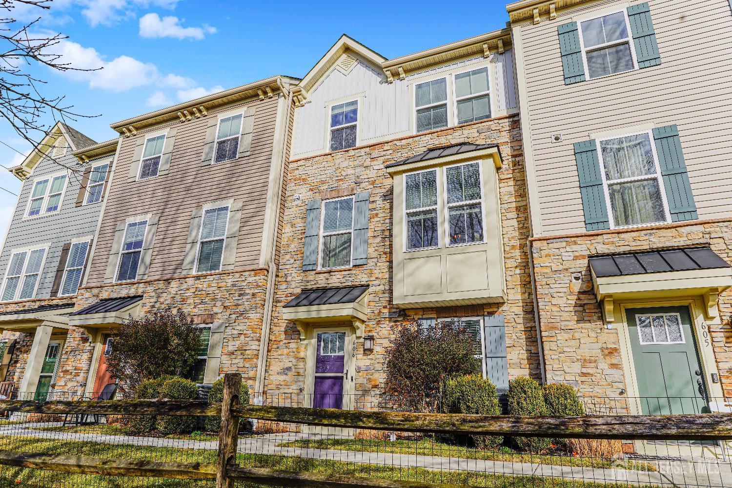 606 Bayside Court, South Amboy NJ 08879 - View 2