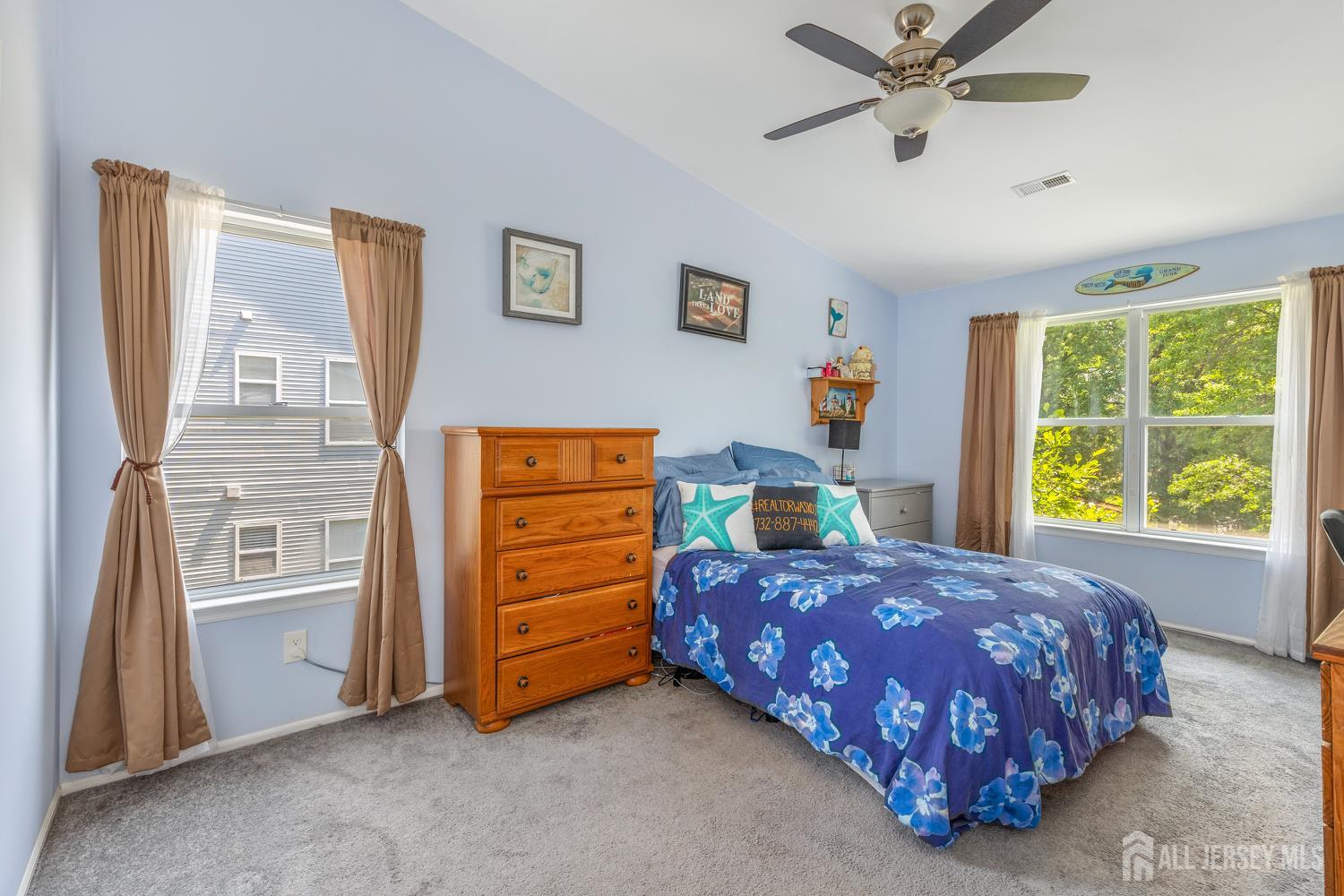 54 Kensington Drive, Piscataway NJ 08854 - View 5