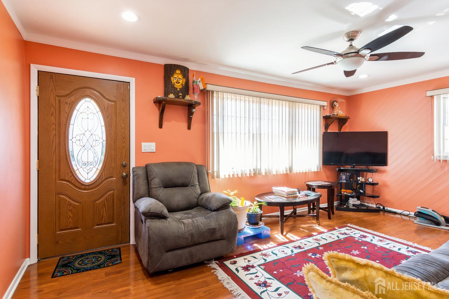 157 Orange Street, Edison NJ 08817 - View 4