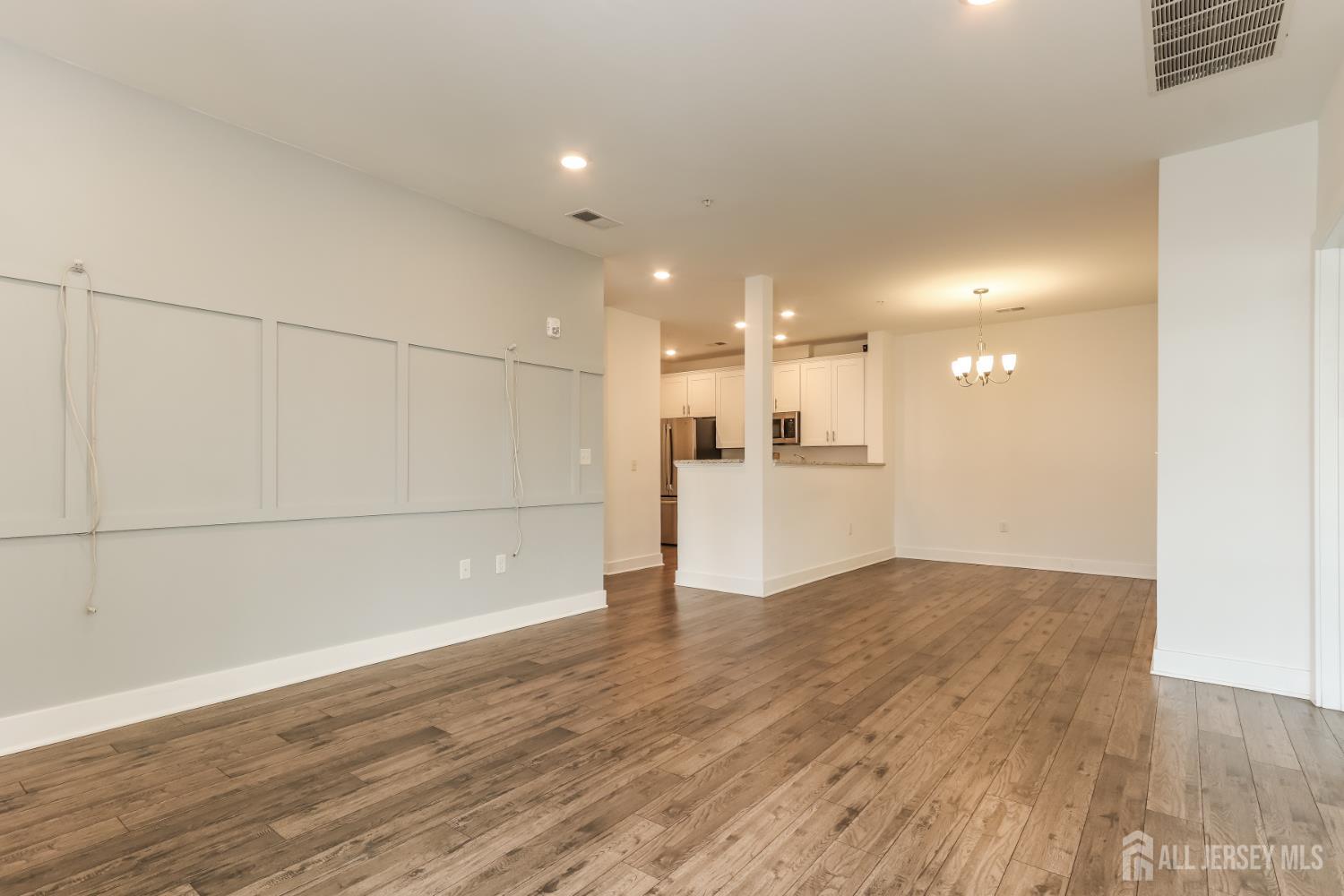 827 Stiller Lane, Monroe NJ 08831 - View 3