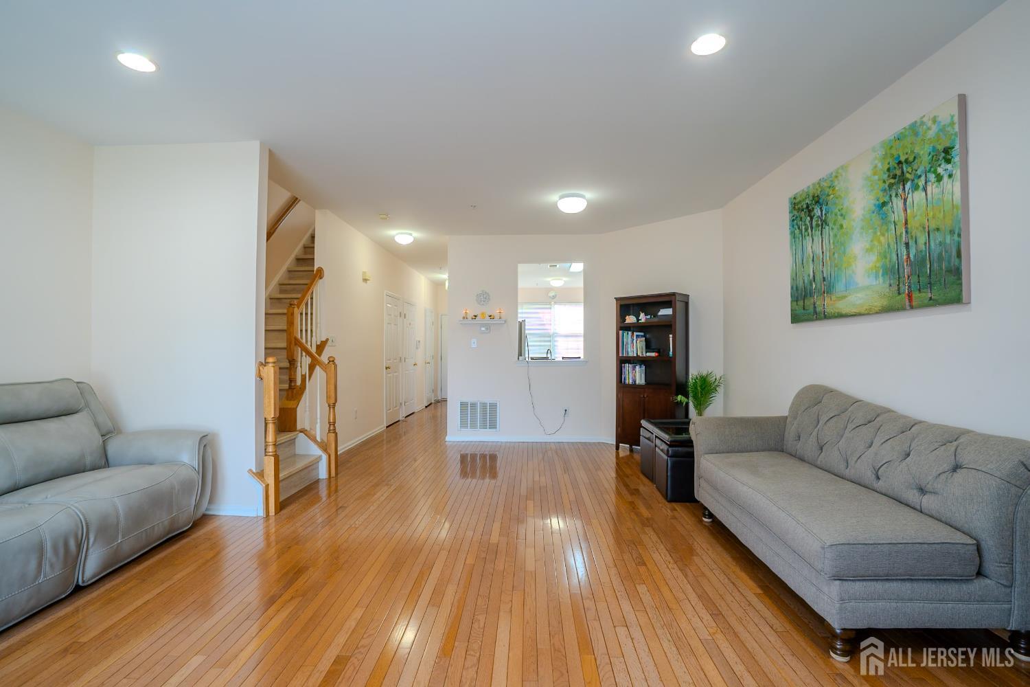 908 Blossom Circle, South Brunswick NJ 08810 - View 5