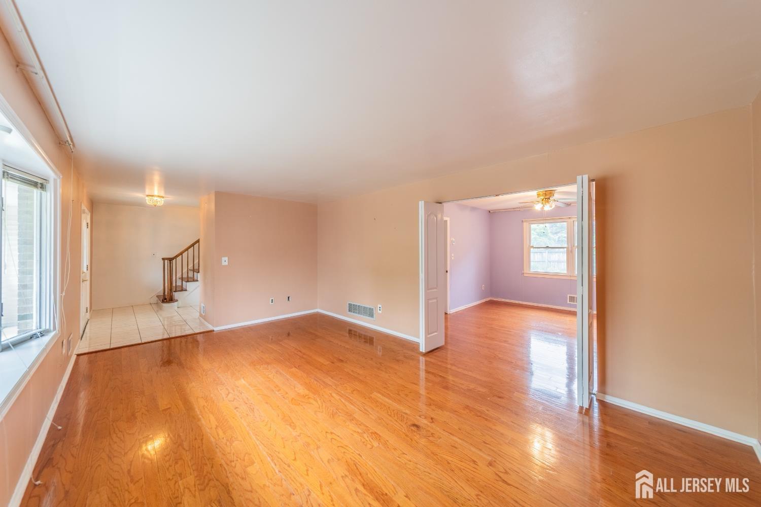 289 Old Road, Sewaren NJ 07077 - View 4