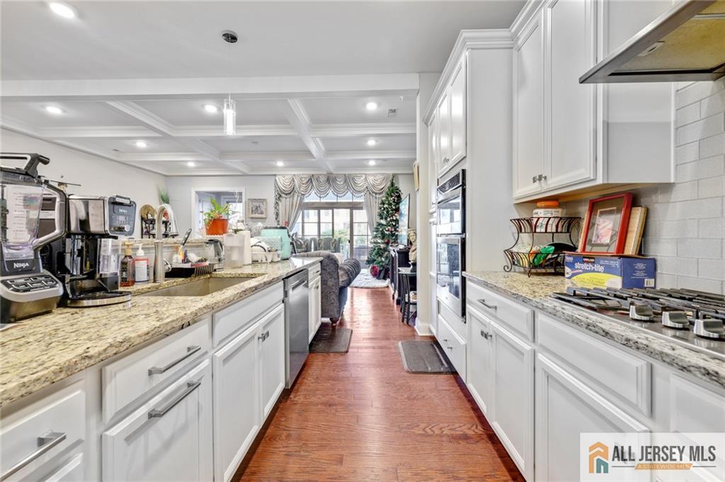 21 Hamilton Drive, Cranbury NJ 08512 - View 4