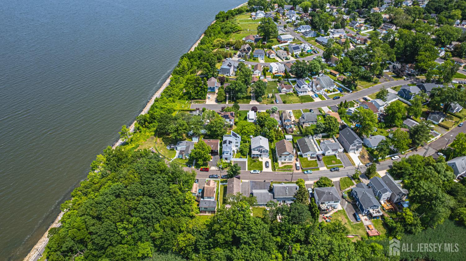 76 Woodland Drive, Keyport NJ 07735 - View 4