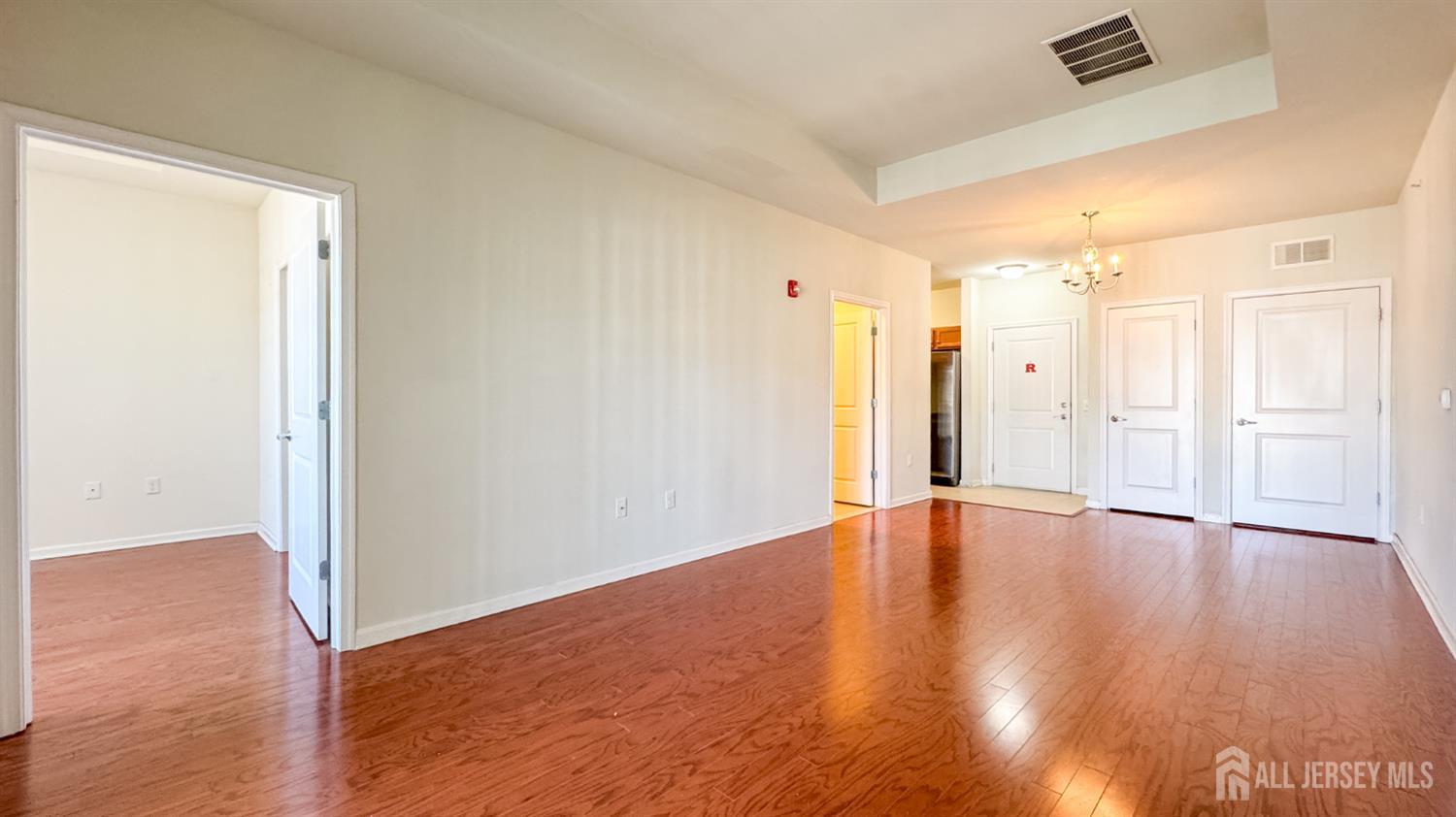 645 Doral Court, Piscataway NJ 08854 - View 5