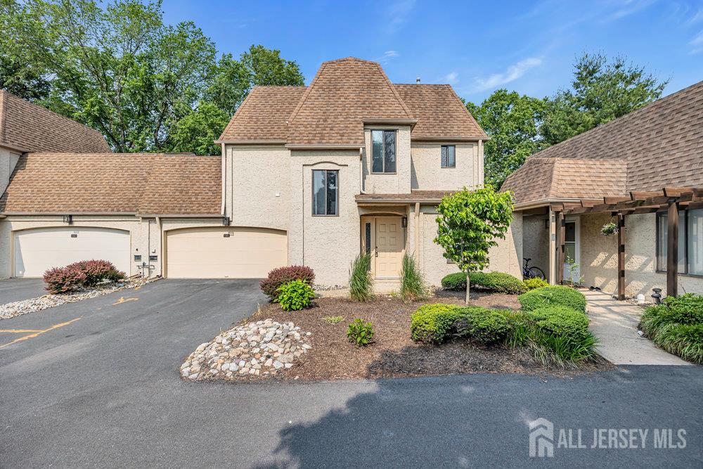 4 Gate House Lane, Edison NJ 08820 - View 3
