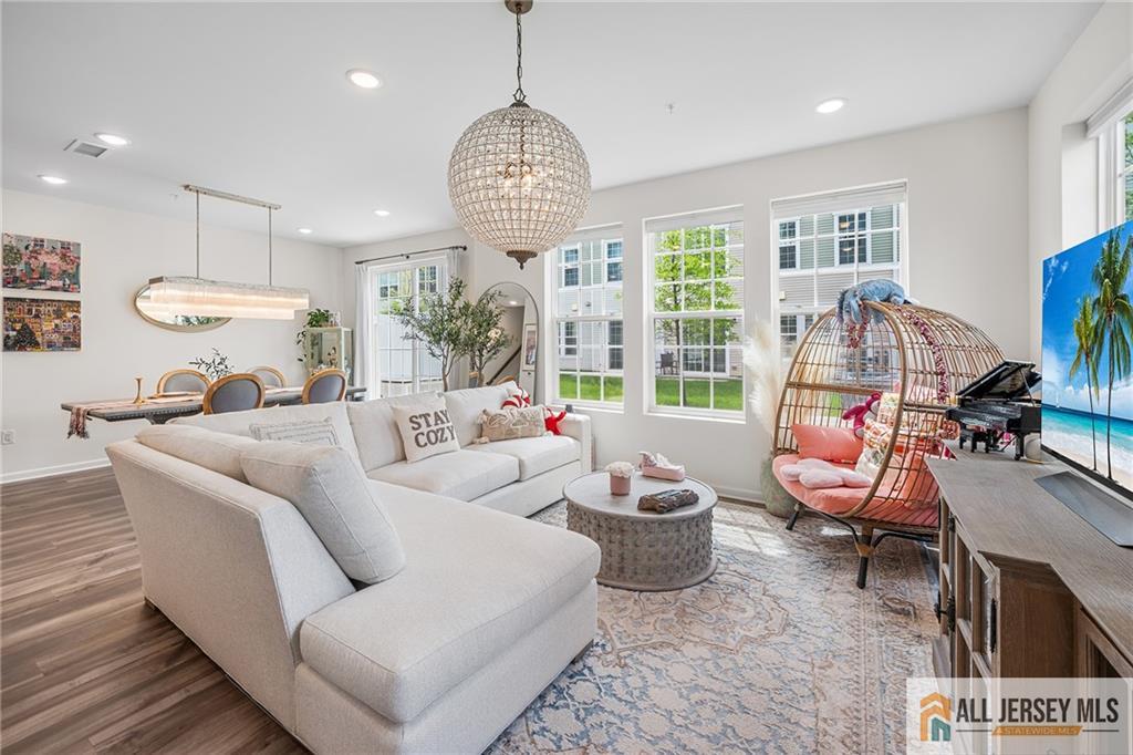 702 Station Road, Dunellen NJ 08812 - View 5