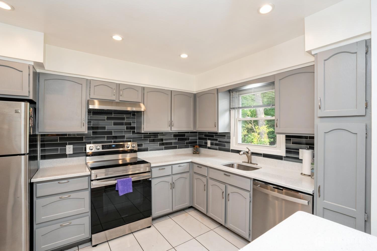 151 Mount Pleasant Avenue, Dover NJ 07801 - View 4