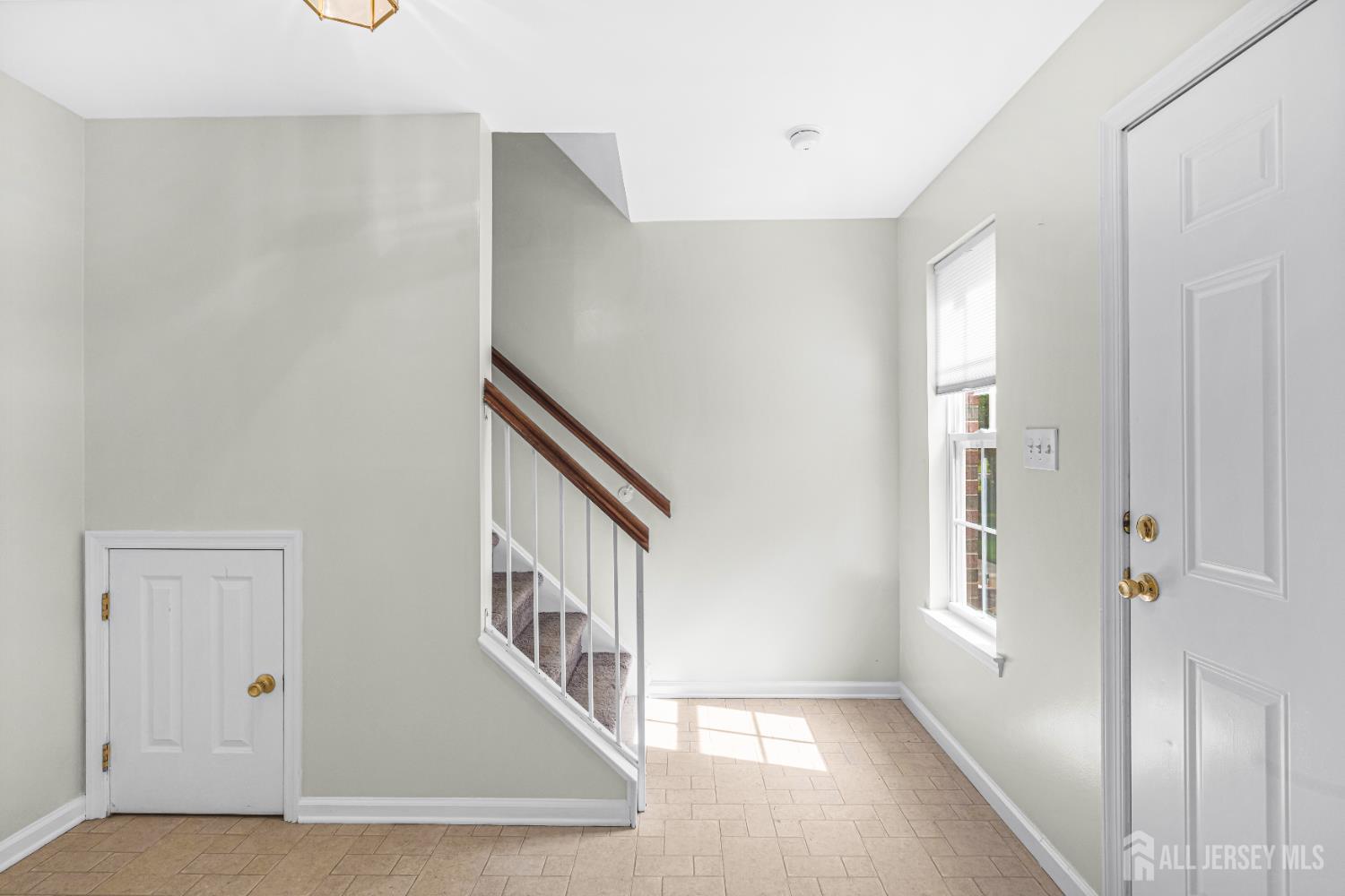 40 Rojewski Way, Sayreville NJ 08859 - View 3