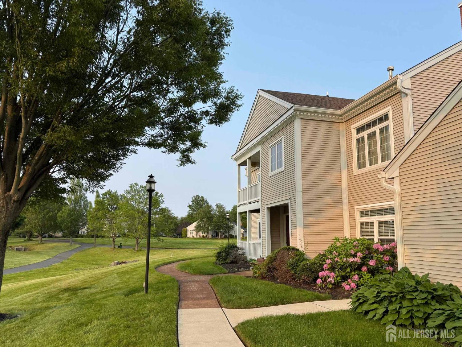 38 Rutland Lane # i, Monroe NJ 08831 - View 2