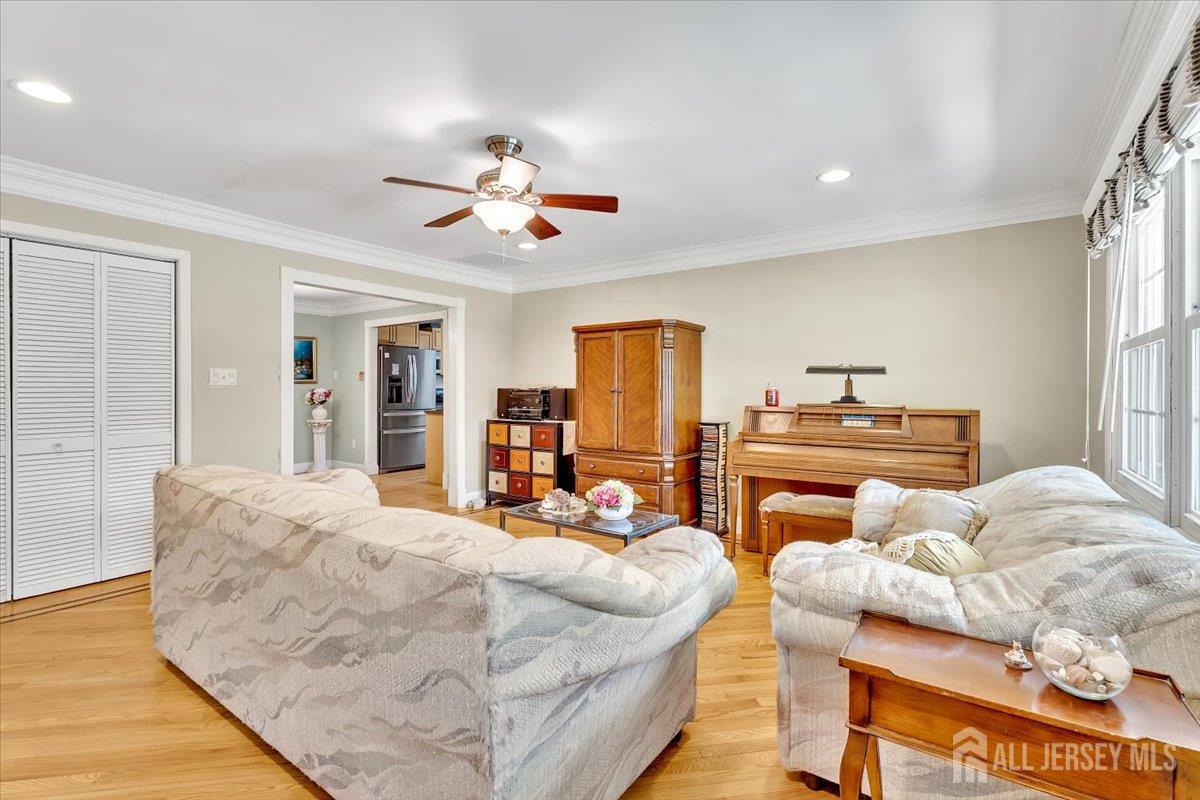 13 Sheffield Avenue, Monroe NJ 08831 - View 5