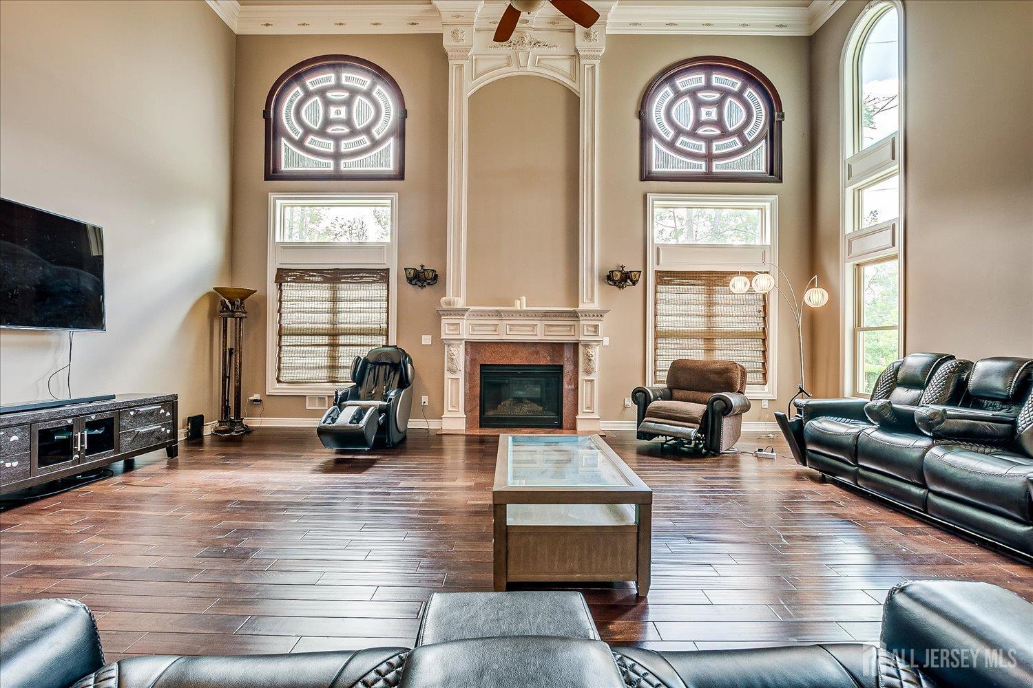 87 Ellmyer Road, Edison, NJ, 08820