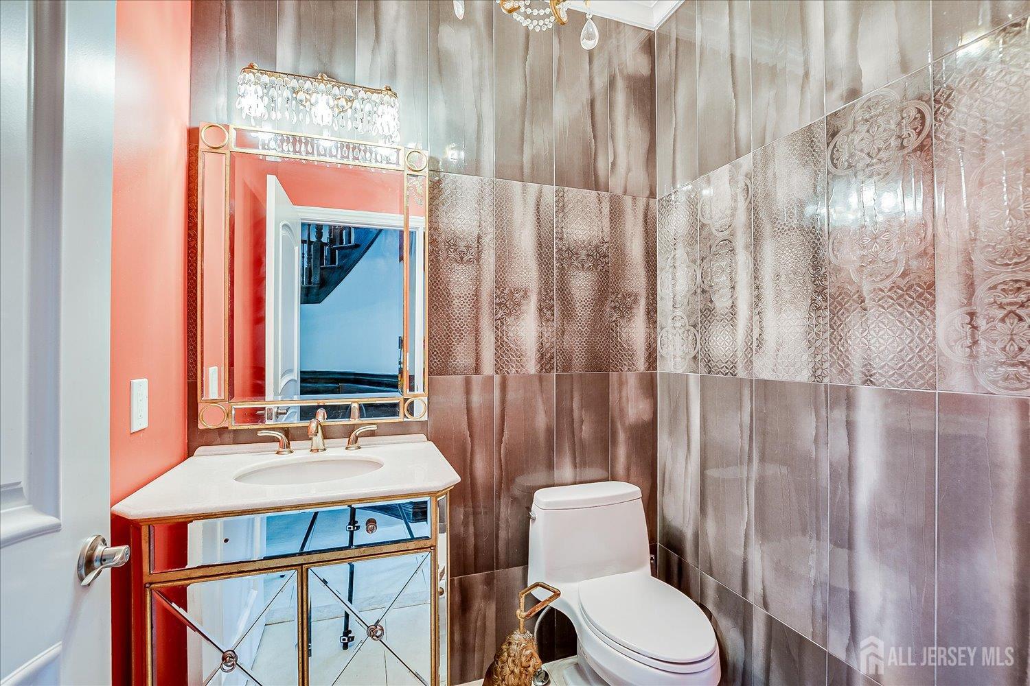 87 Ellmyer Road, Edison, NJ, 08820