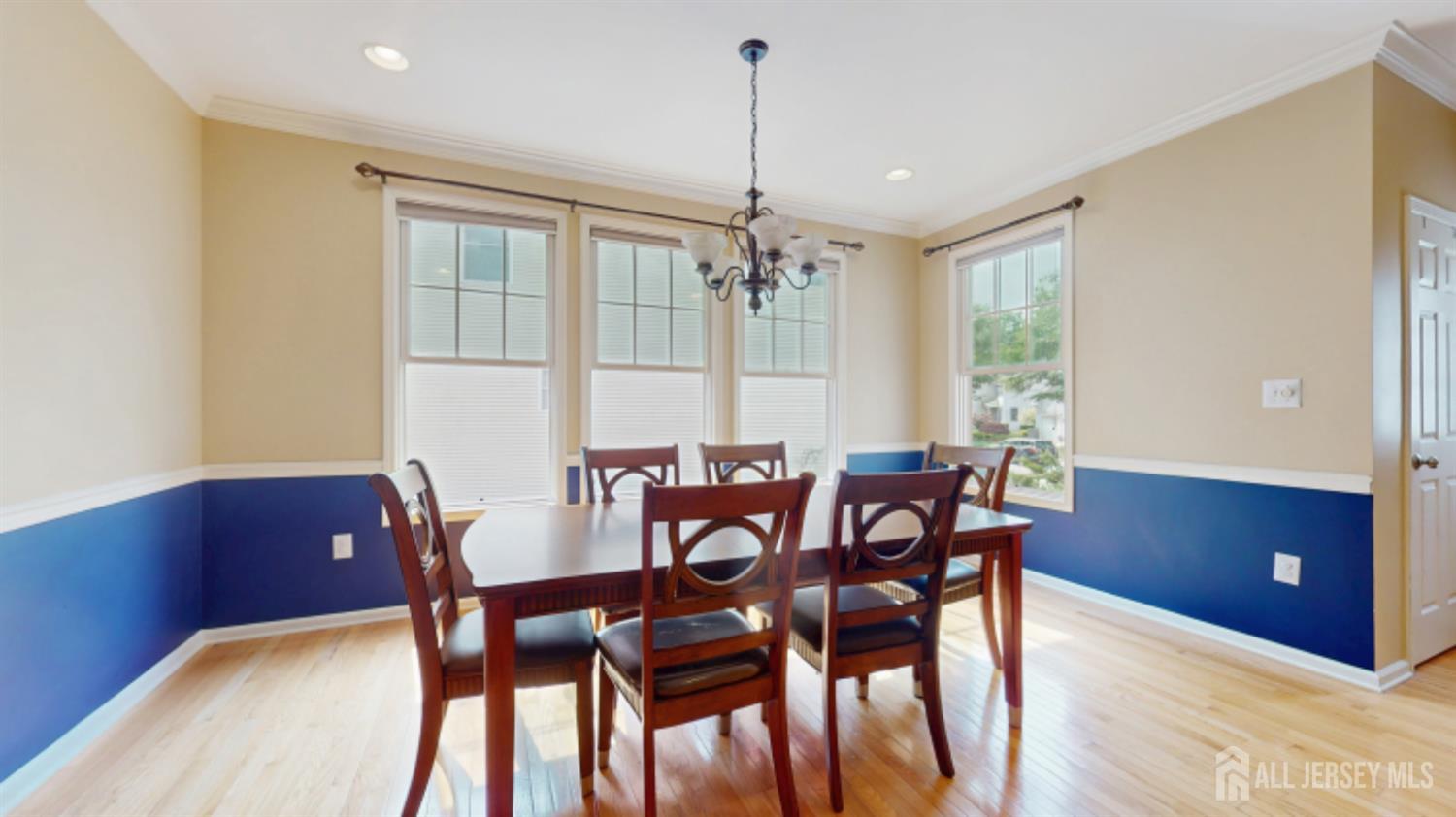 28 Walden Court, Old Bridge NJ 08857 - View 4