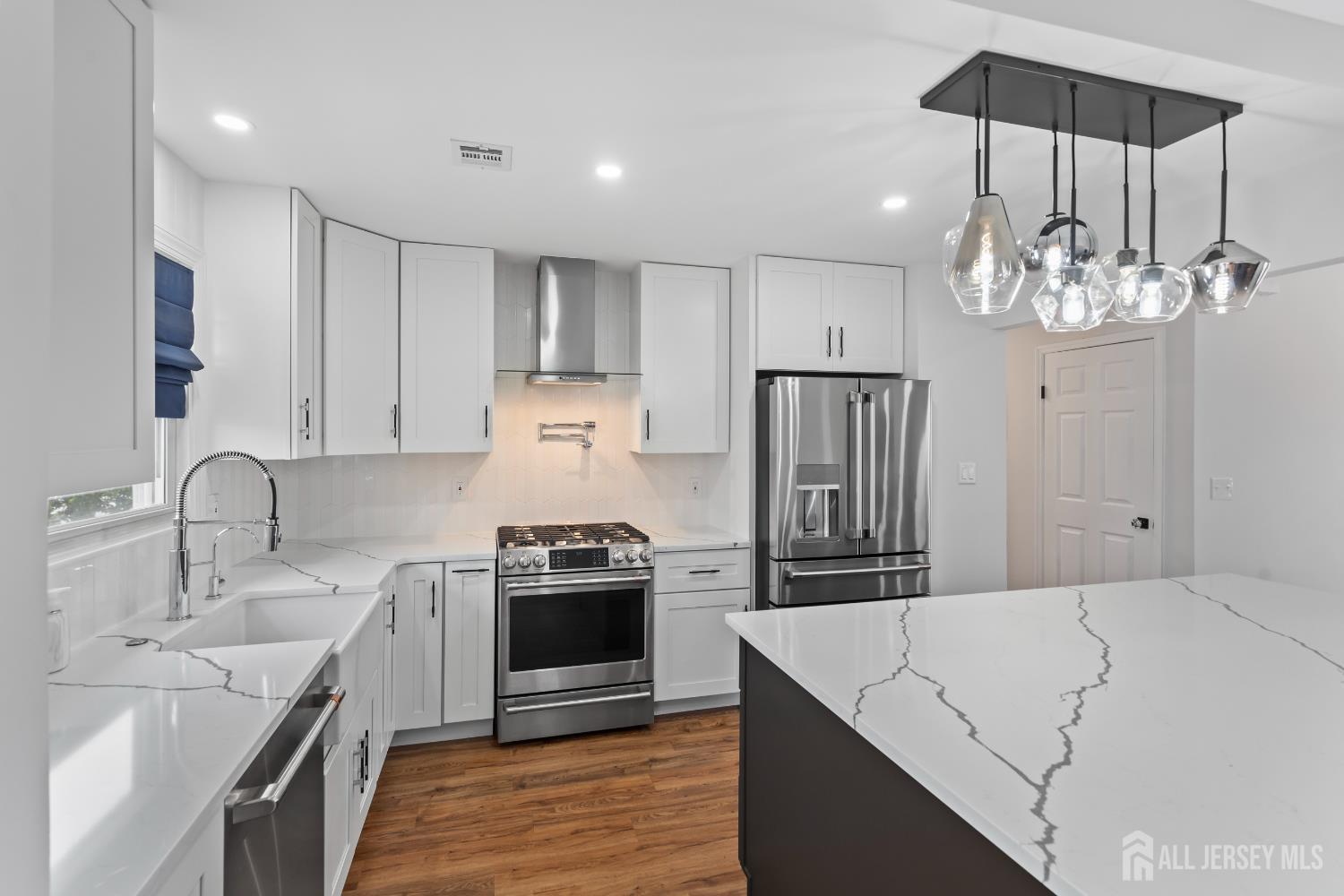 30 Wills Court, Toms River NJ 08753 - View 3