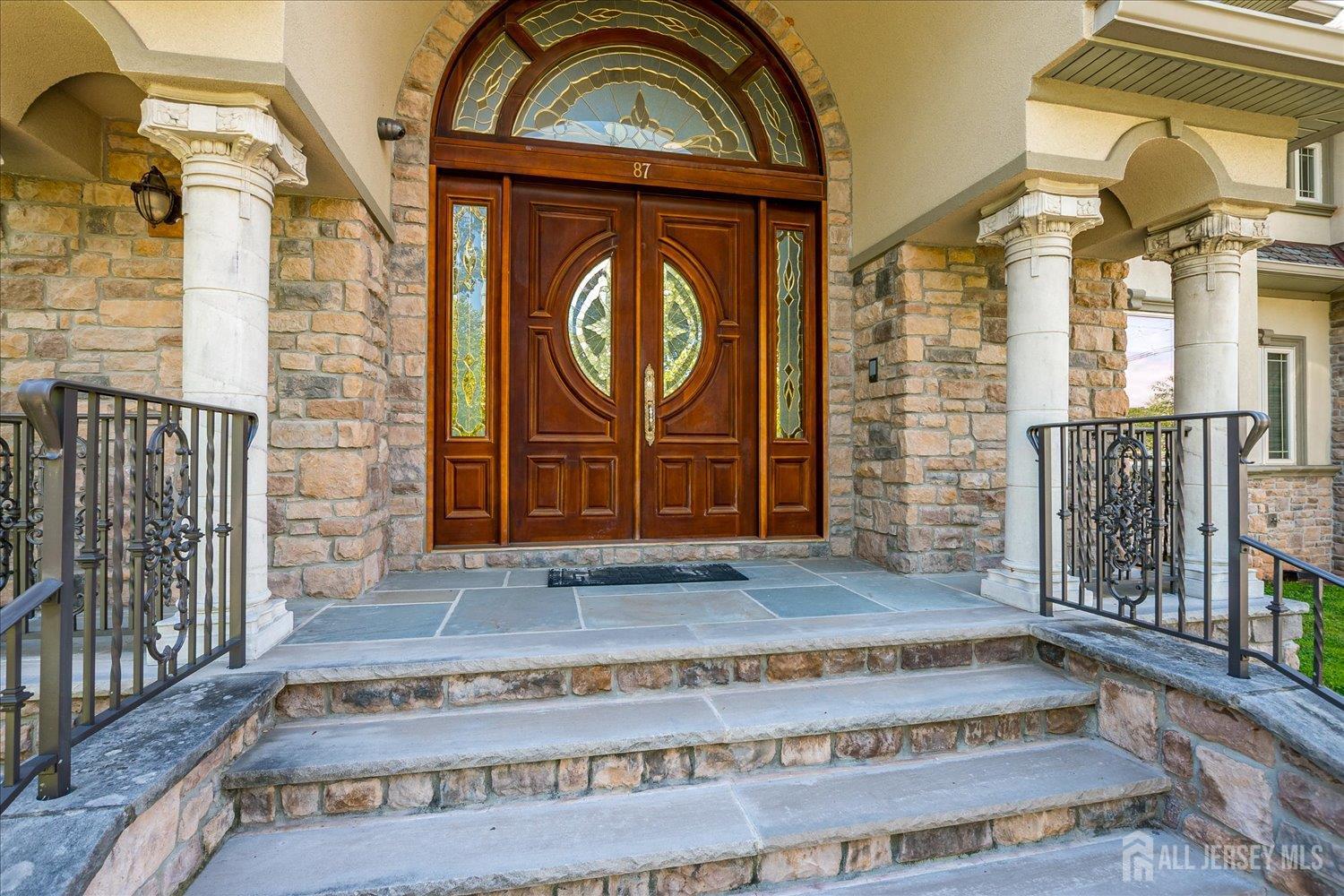 87 Ellmyer Road, Edison, NJ, 08820