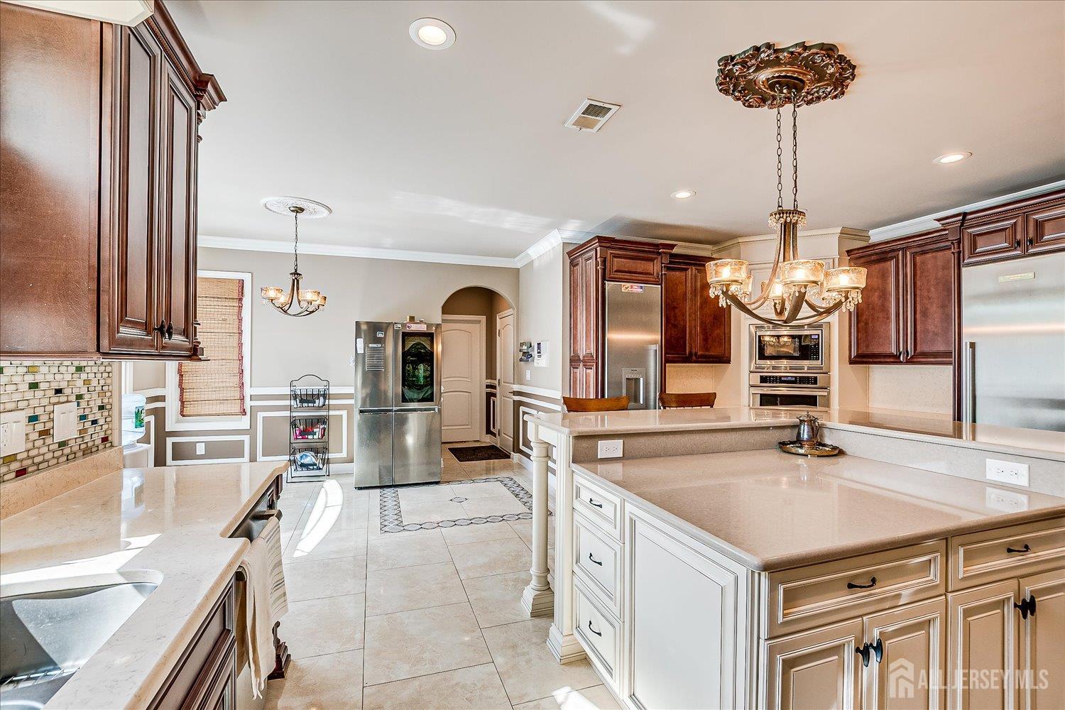 87 Ellmyer Road, Edison, NJ, 08820