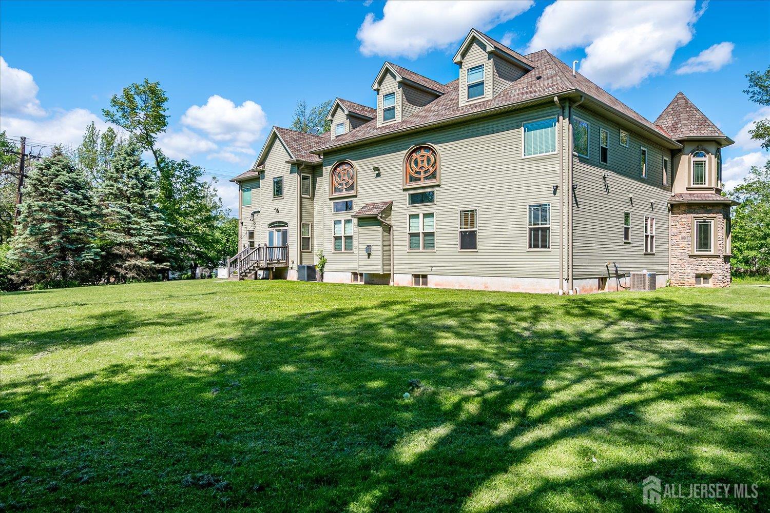 87 Ellmyer Road, Edison, NJ, 08820