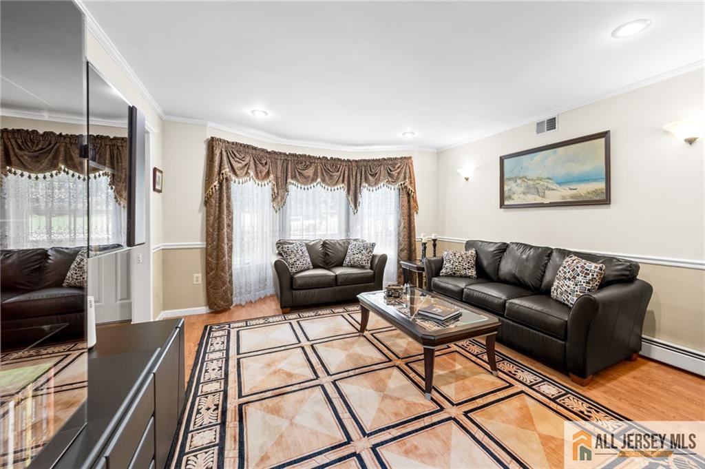 21 Tanglewood Place, Monroe NJ 08831 - View 5