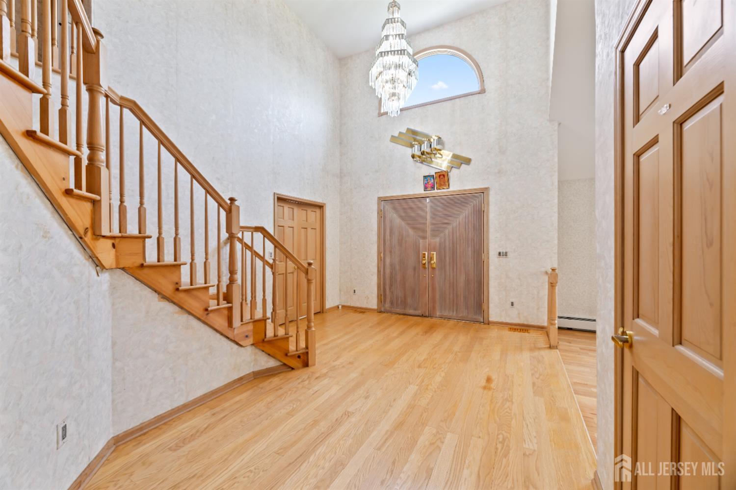6 Allison Court, Edison NJ 08820 - View 5