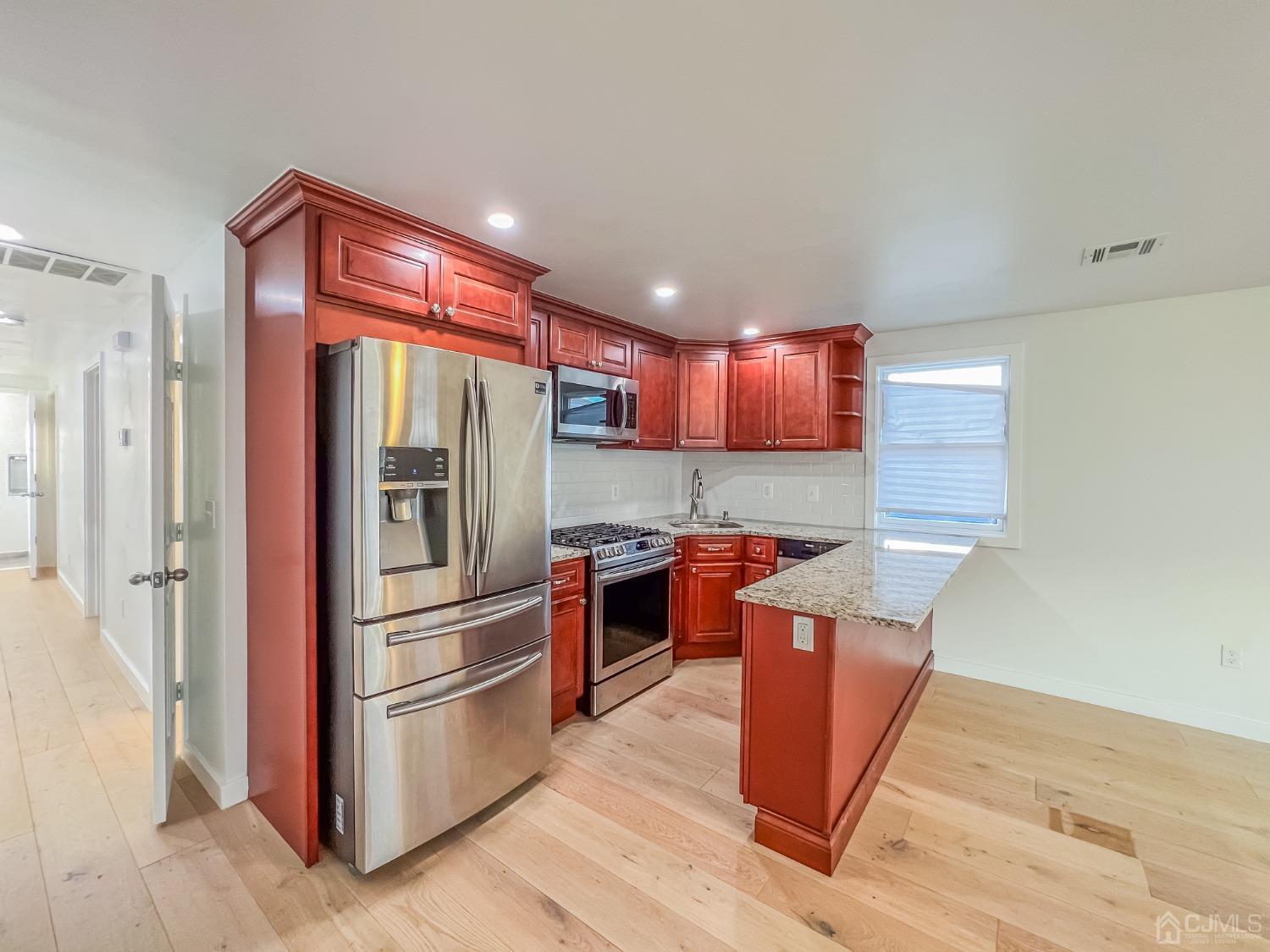 15 Birch Street, Port Reading NJ 07064 - View 5