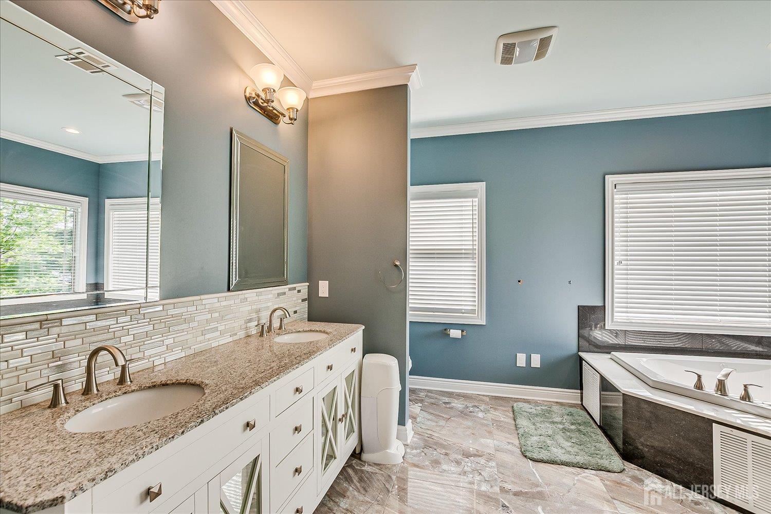 87 Ellmyer Road, Edison, NJ, 08820